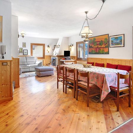 Mountain Chalet Close To Bormio Valdisotto Exterior foto