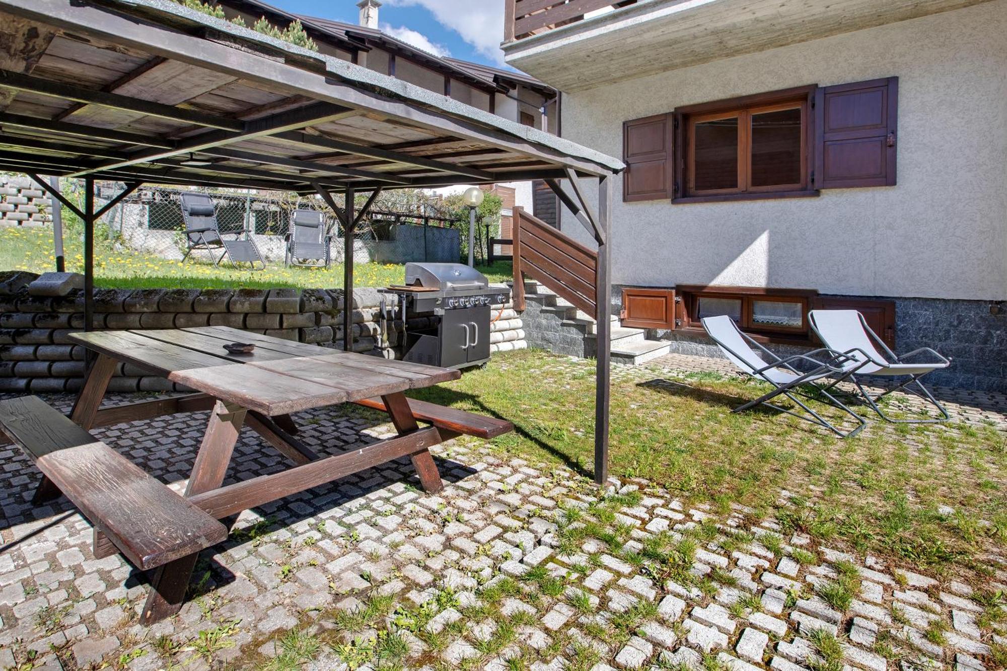 Mountain Chalet Close To Bormio Valdisotto Exterior foto